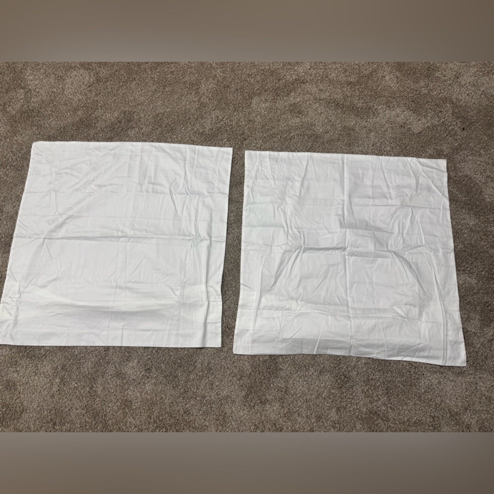 Pottery barn White Pillowcases Set